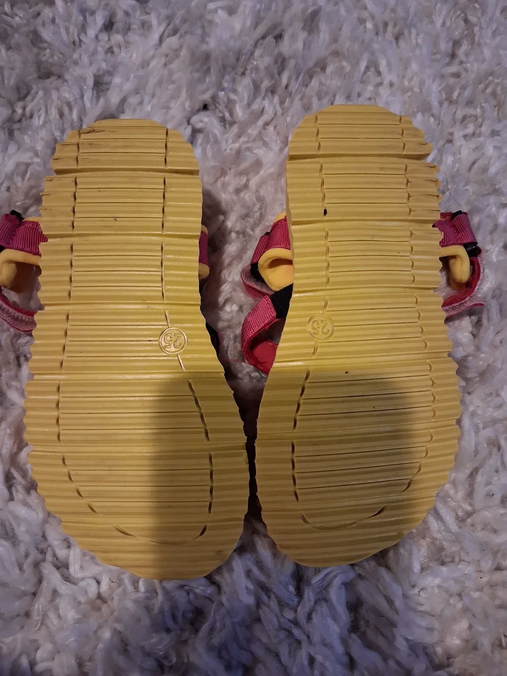 Dolce & Gabbana Kids Pink and Yellow Logo Strap Sandals